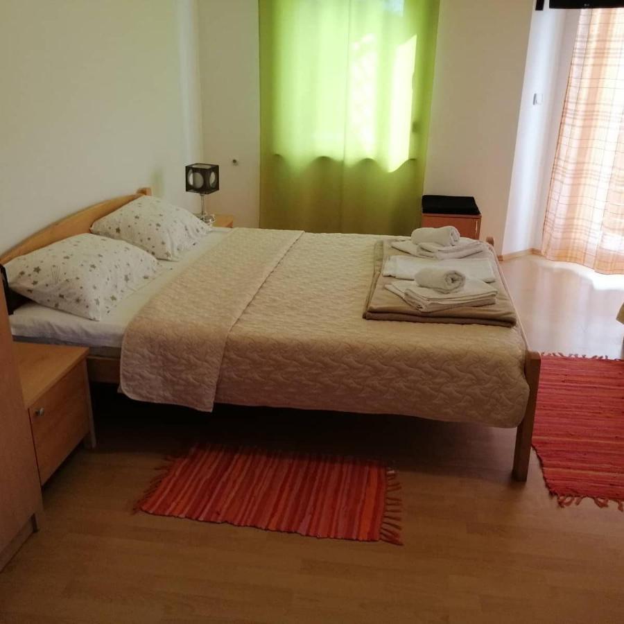 Stela Et Luna Veliko Gradište Exterior foto